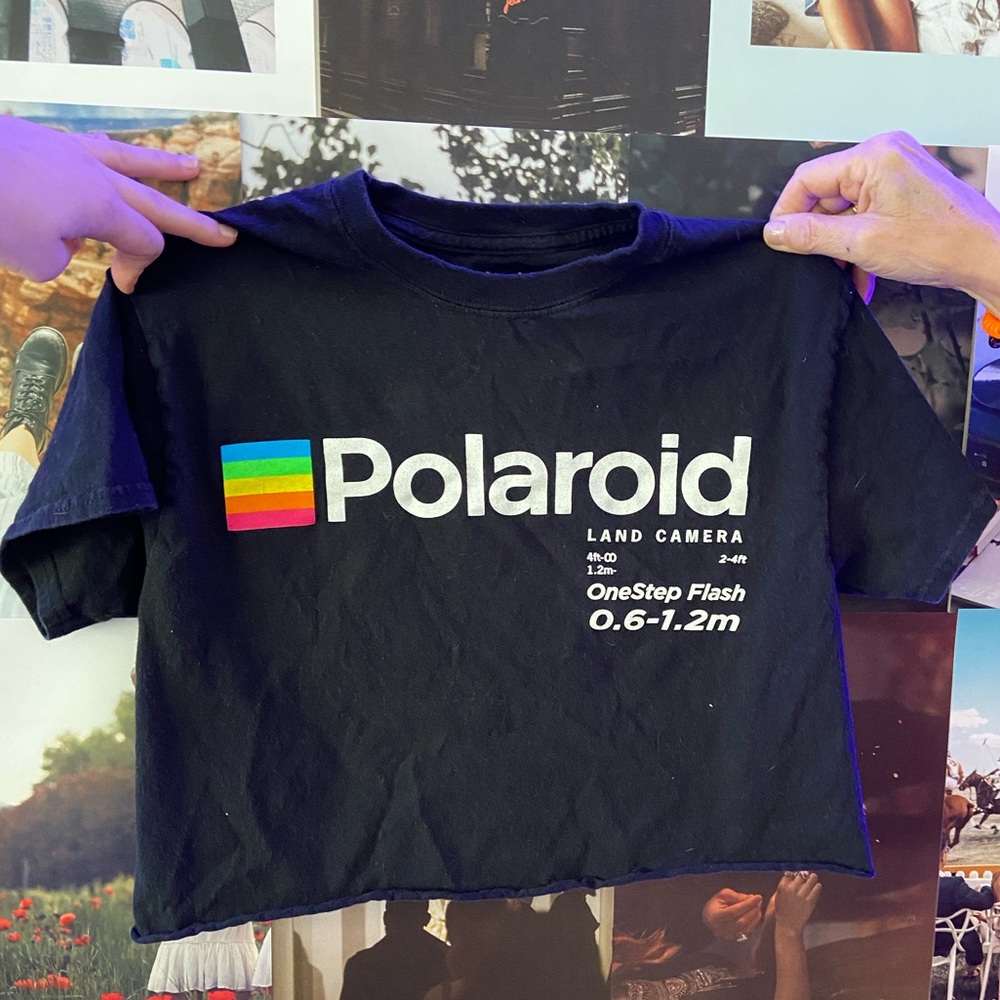 Forever 21 cropped Polaroid graphic tee